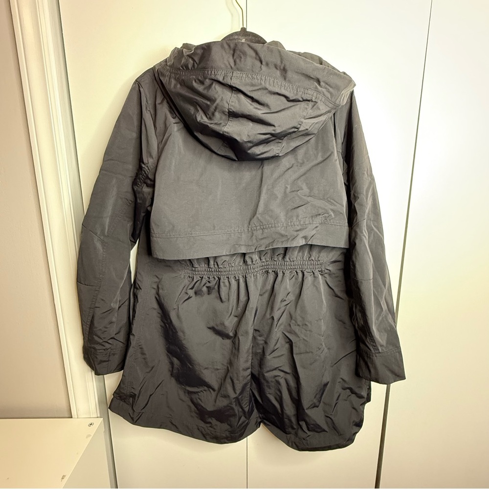 Athleta Mid Length Lightweight Jacket Black Medium - Picture 3 of 7